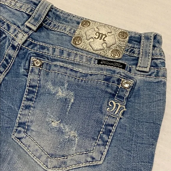 Miss Me Signature Bootcut Distress MediumWash  Mid Rise Western Cowgirl 28 x 32” - Picture 2 of 13